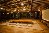 Bocsge Hotel