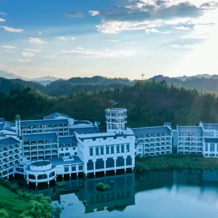 Minjiang Hotel