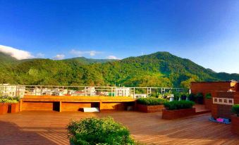 Shenzhen Maoxiang Hotel (Wutongshan Scenic Area)