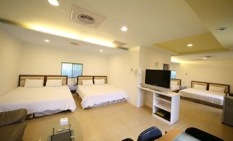 Lev77 View Hostel Pingtung
