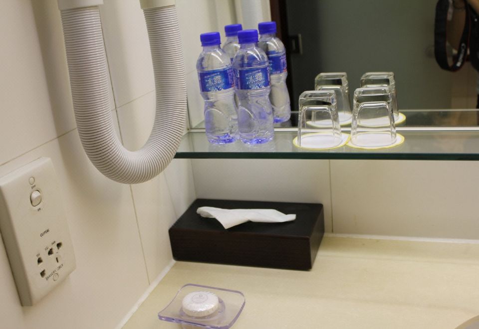 商務豪華房（深睡枕+斯林百蘭床墊）