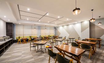 Wells Hotel (Foshan Yongrun Plaza Store)