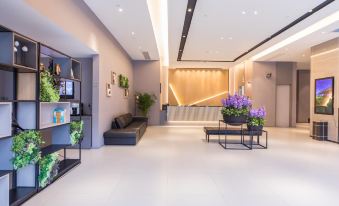 Homeinn Selected Hotel (Zhongshan Lihe Plaza Sports Road)