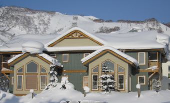 Fresh Powder Niseko