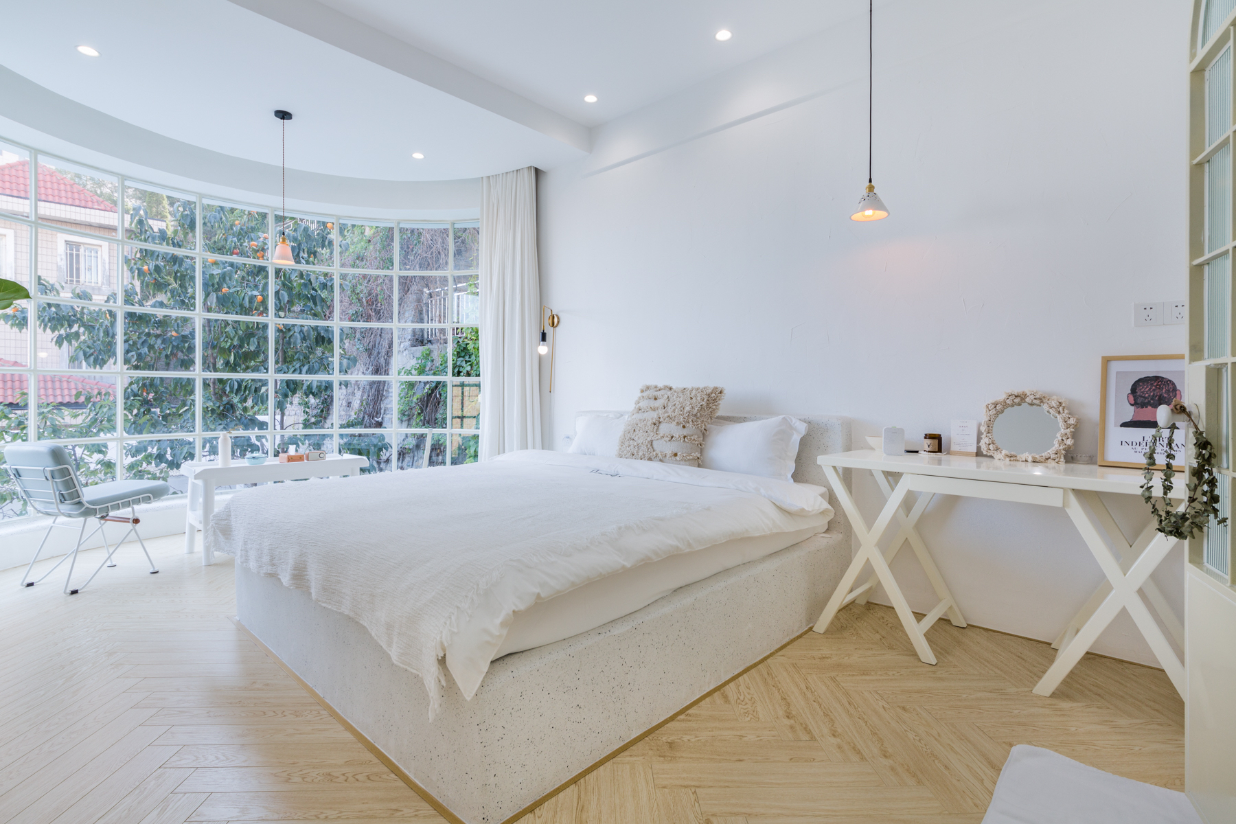 郁李｜「超大弧形落地窗·庭院风景」