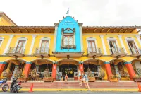 Socialtel Granada - Formerly Selina Granada โรงแรมใน