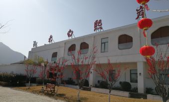 Taibai Xi'an Tangshe Hotel