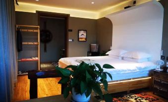 Xiaoyin Hot Spring Guesthouse