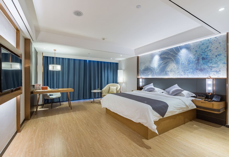 Greentree Eastern Hotel Superior Queen Room