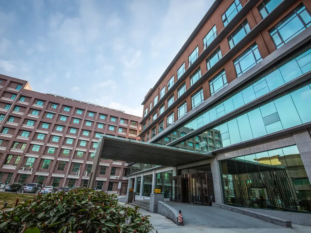 Huayuan Yishe Hotel - Zhengzhou