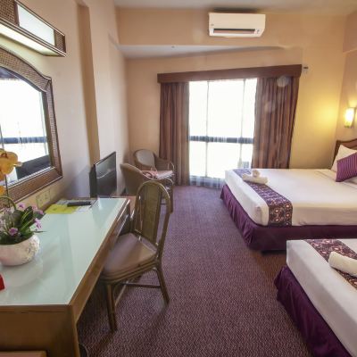 Bilik Premium Bertiga Kupon Hotel Grand Continental Langkawi