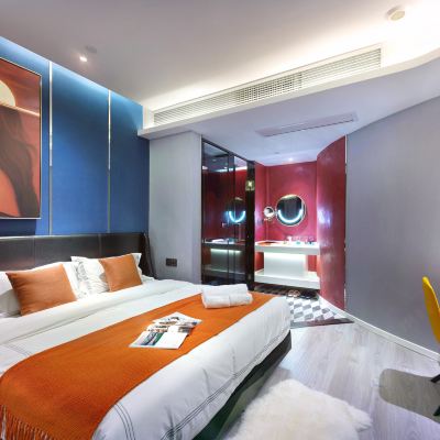 MINI大床房 T·Star地標高空酒店（重慶解放碑步行街店）優惠