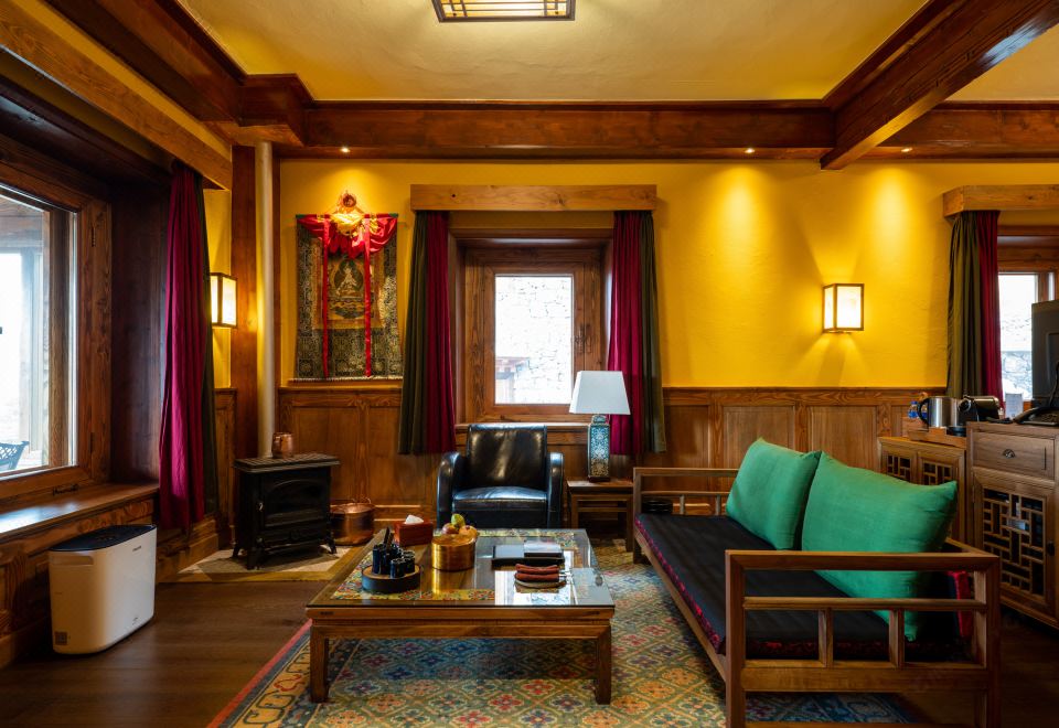 Songtsam Shangri-la LinkaSuperior Room (2 beds)