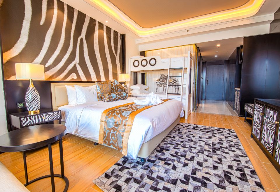 動物景觀家庭房（直麪動物園+上下鋪床）