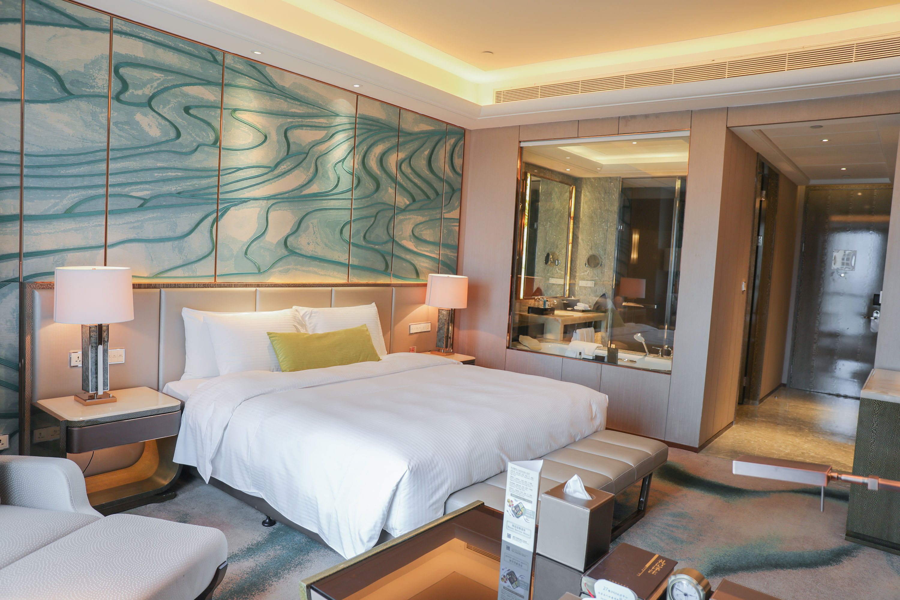 行政豪华大床房（奢享空间+城央C位景观房）