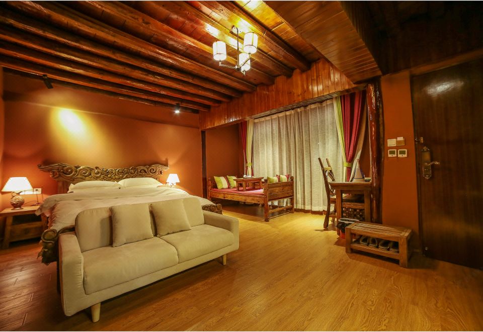 Deluxe Double Bed Suite With Oxygen Supply&Floor Heating