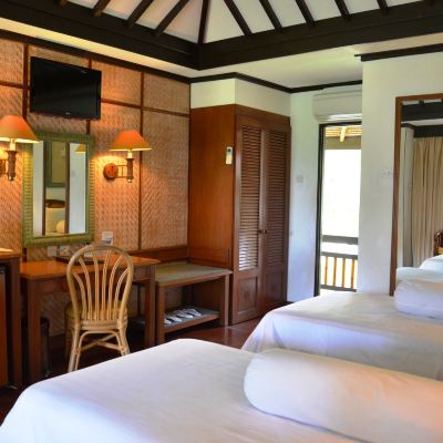 Bungalow Sea View Merumatta Senggigi Lombok Promo Code