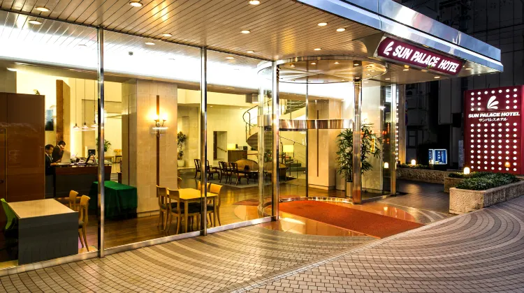 サンパレスホテル 外観