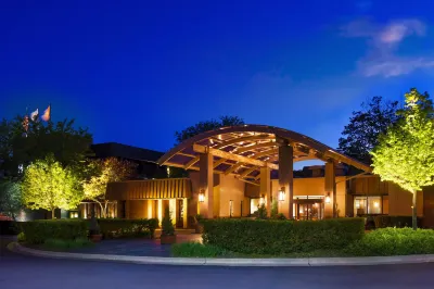 Sheraton Milwaukee Brookfield Hotel Hoteles en 