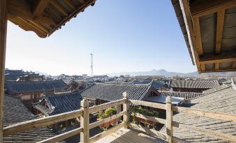 Tiancun Inn (Lijiang Shuhe Ancient Town)