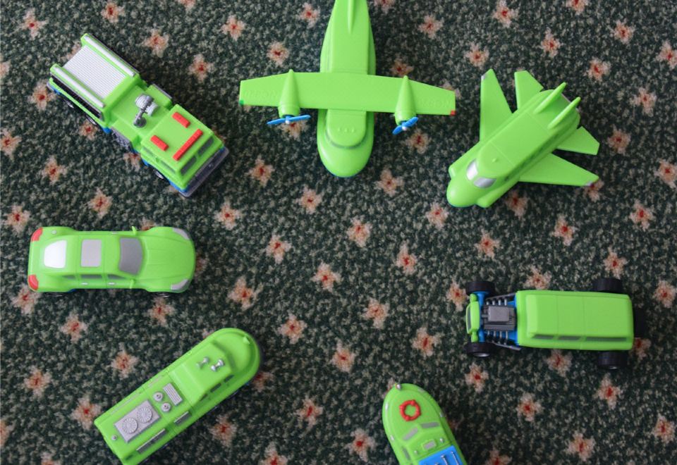 跑來跑去反斗城豪華親子房