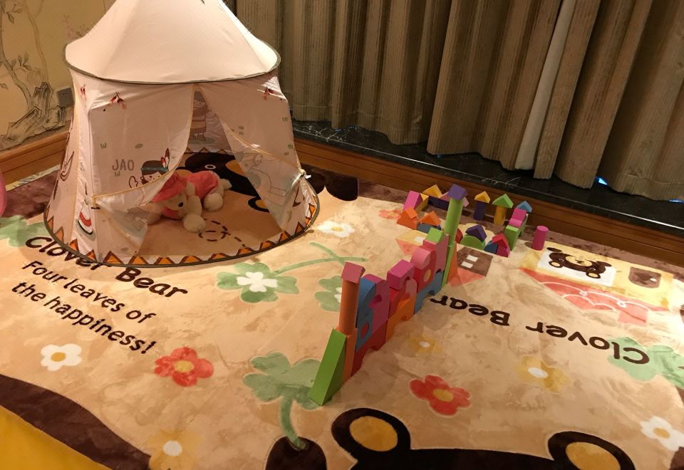 行政主题小童房