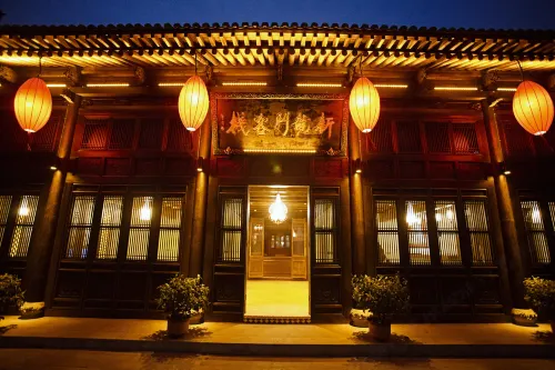 Xinlongmen Inn