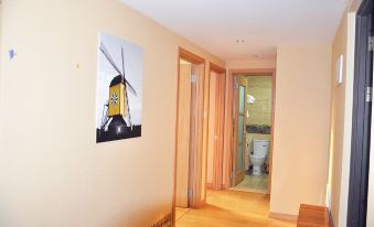 Qingdao Warm-Love Colorful Serviced Apartment
