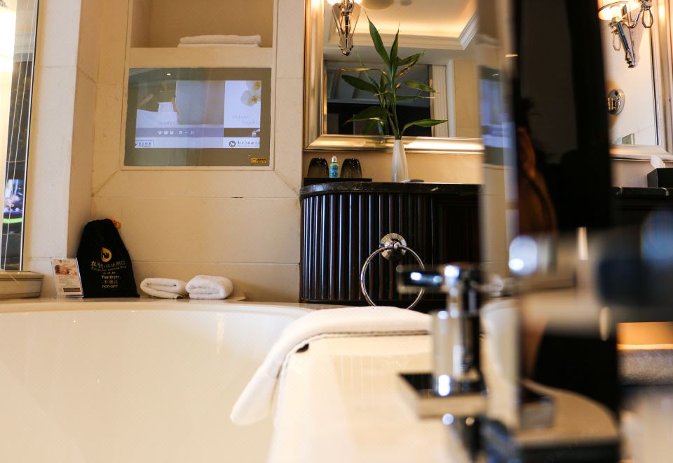 环球商务大床房