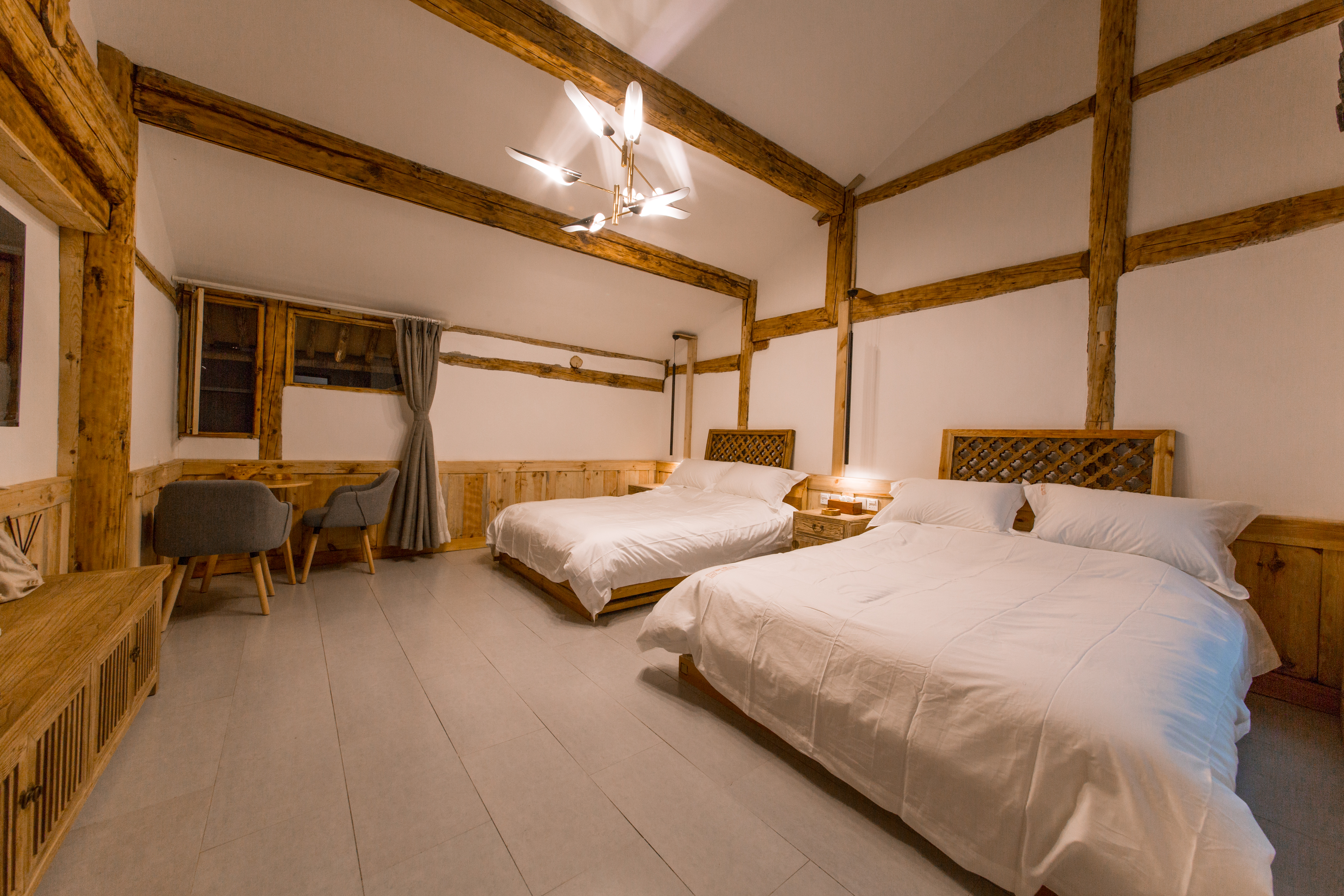 秋分·舒适观景双床房+180°观景+中式茶具