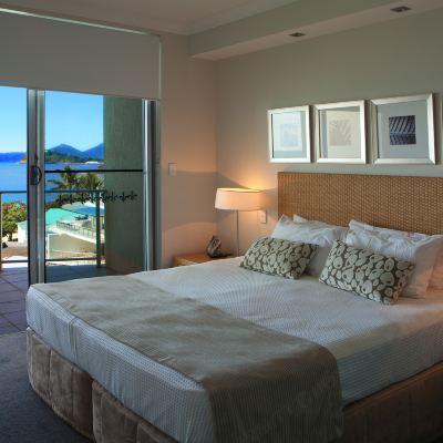Four Bedroom Ocean View Apartment