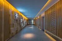 Qianhe Rishan River View Hotel Hoteles en 