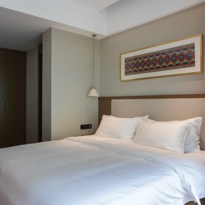 希譽家庭房 康定希譽酒店優惠