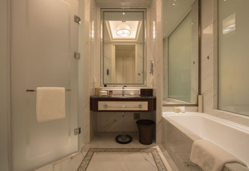 小樓豪華景觀大床房