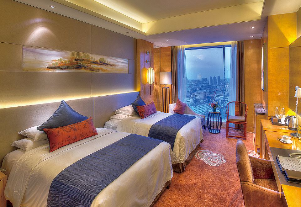 Felton Grand Hotel Hotel Chengdu Featured Deluxe Room (2 Beds)