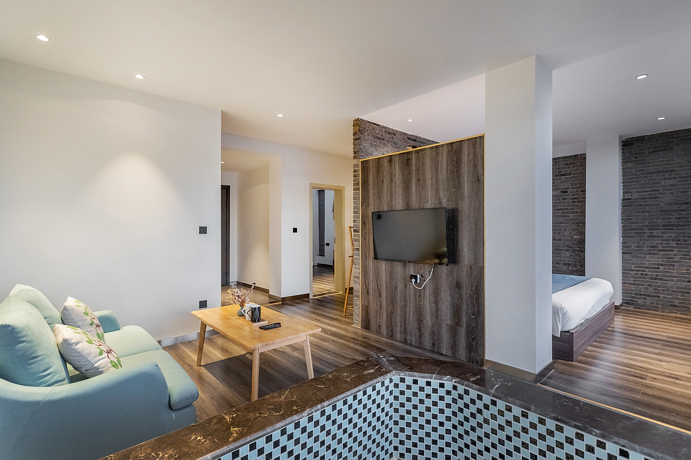 既见·全湖景泡池家庭套房+星空玻璃顶+帐篷