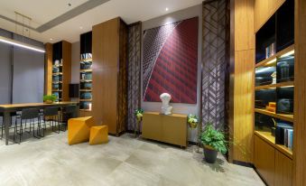 Borrman Hotel (Xuwen Port Wharf)