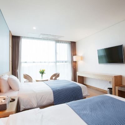 마운틴 뷰 디럭스 트윈룸 유어스 호텔 쿠폰