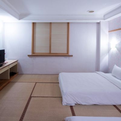 舒適四人房 台北東皇渡假旅店優惠