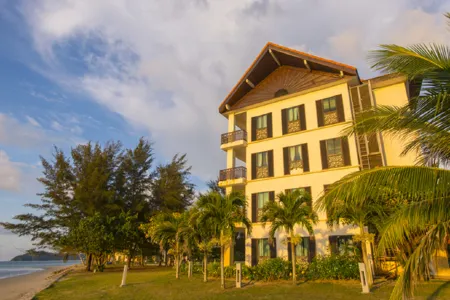 Sabah Beach Villas & Suites