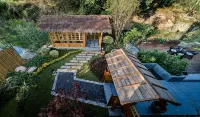 Wuyishan Six Shang · Waterfront Mountains and Beautiful Stays Hotele w: 