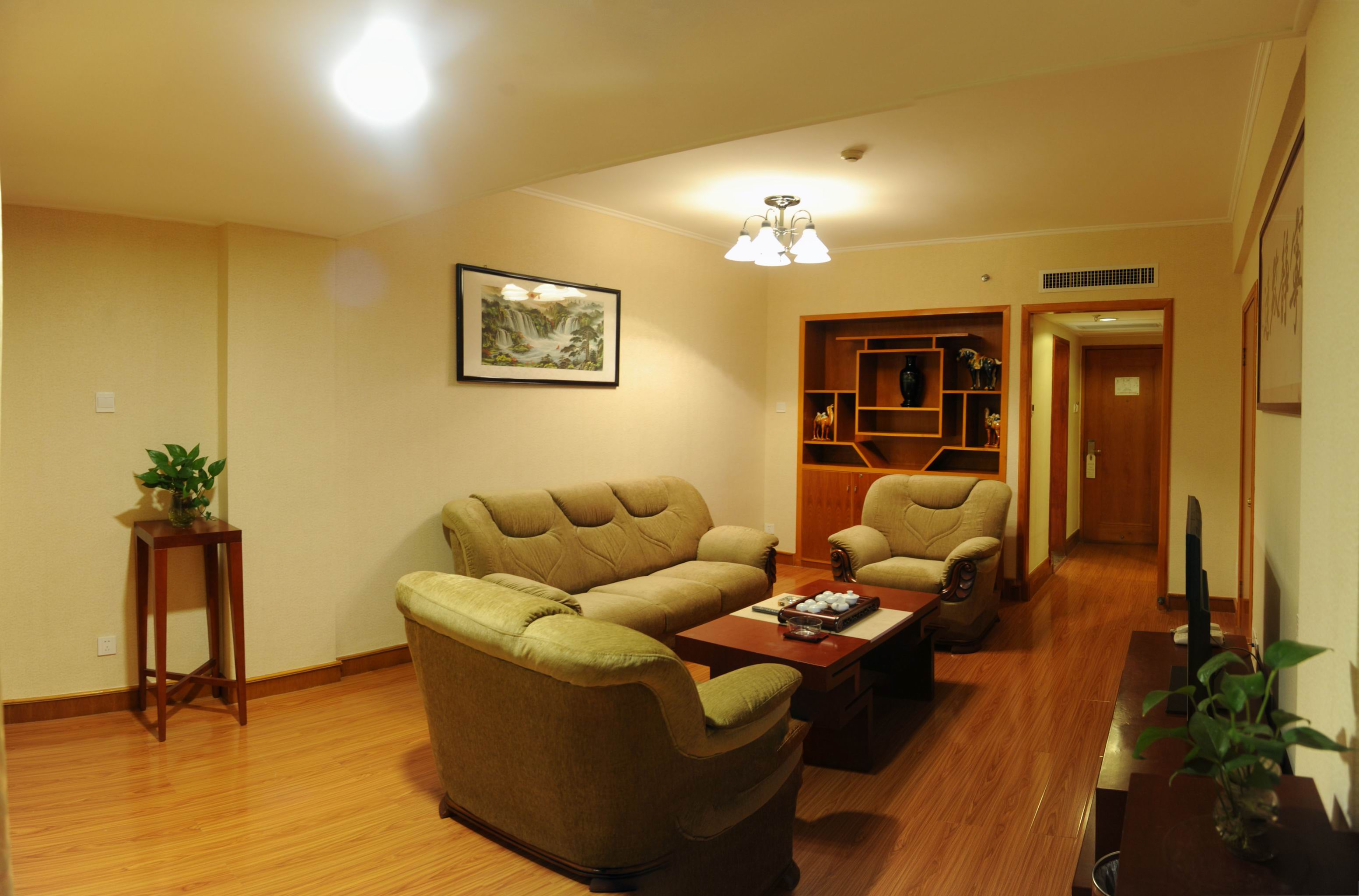 Overseas Chinese HotelAdvanced Suite