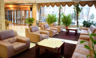 Dongfang Holiday Hotel
