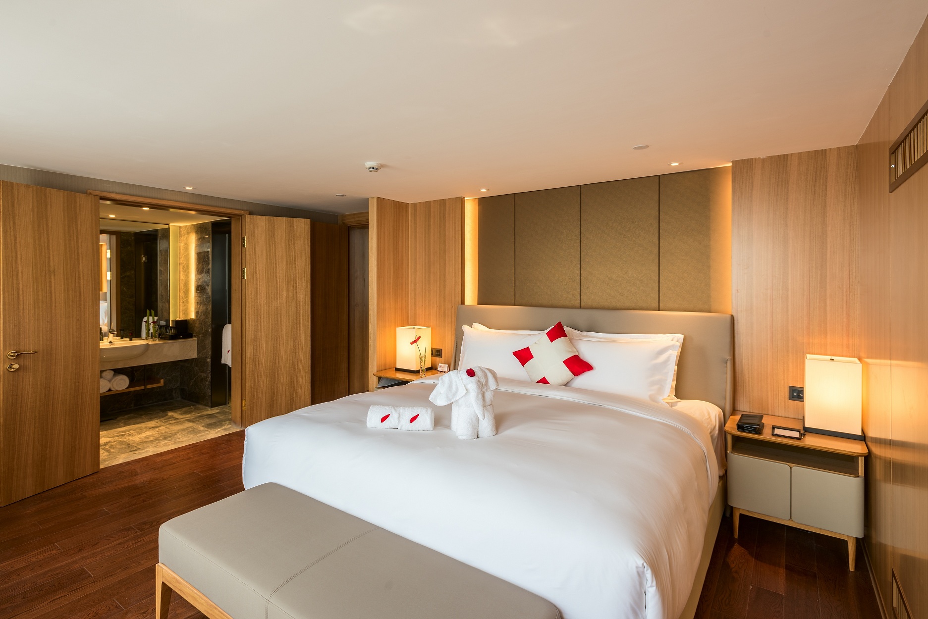 瑞斯丽双卧复式套房