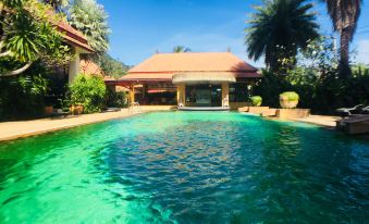 Fantasy and Exquisite New Thai Villa