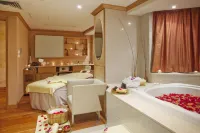 Holiday Inn MACAU by IHG