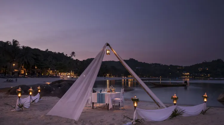 パンヴィマン コ パンガン 食事・レストラン