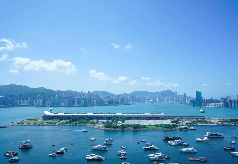 COZi Harbour View Suite