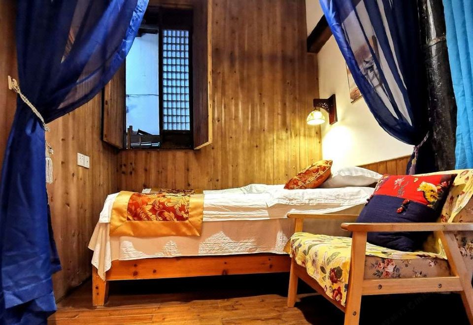 Cozy Room - Single Occupancy