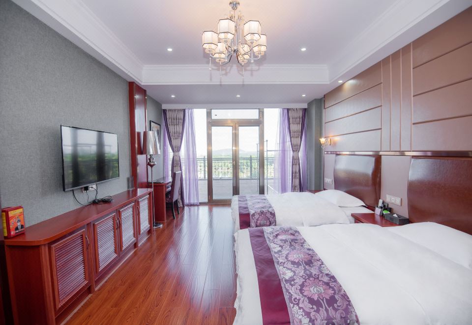 Xianzun Lake-View Deluxe Twin Room